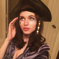 amouranth - BPlz543BTNL-VDvi9jYm-EeoURLLI.jpg